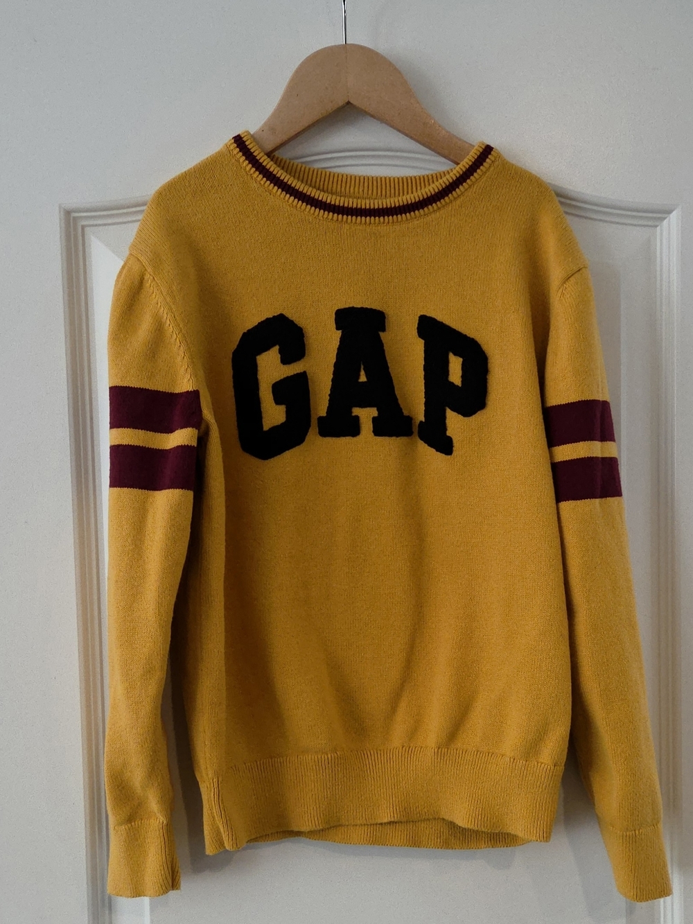 GAP Mustard Yellow Crewneck Sweater with Maroon Stripes Size L (10) Kids
